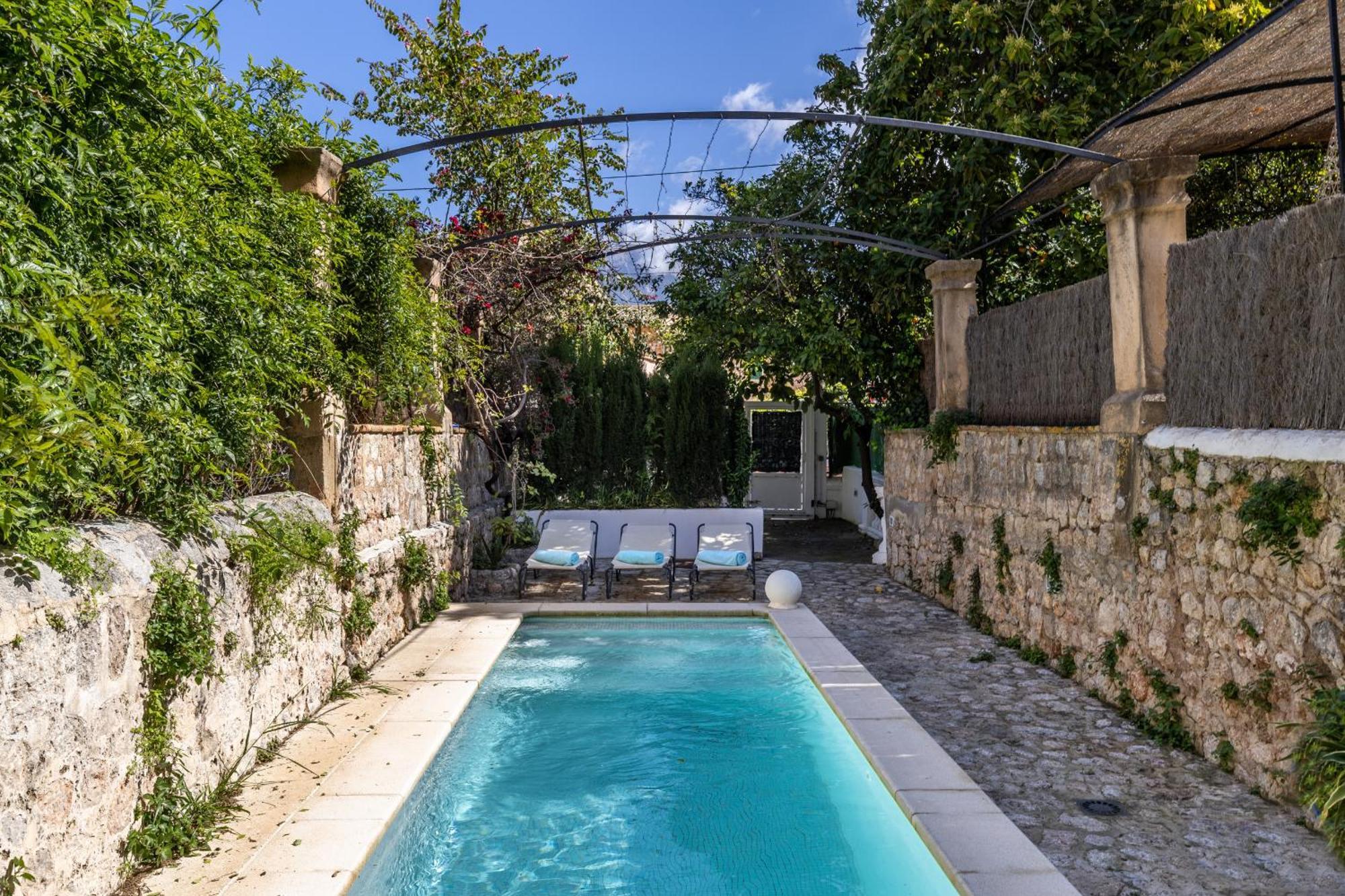 Mar 10 Soller